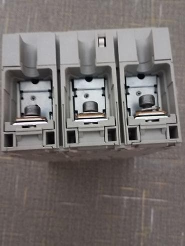 Divar kağızları, oboy: Schneider Electric Elektrik avtomat, 3 faza, 380 Vt, Kredit yoxdur, Zəmanətli, Ünvandan götürmə — 4