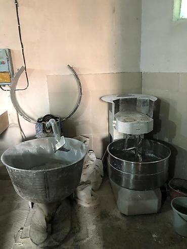 Restoran, kafe avadanlığı: Sənaye tipli xəmir yoğurma avadanlıqları komplekti Məhsul təsviri: - — 1