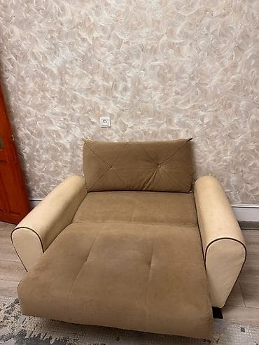divan ucuz: Qiymət 55 AZN yaxşı vəziyyətdədir altının bazası var açılıb yğılır — 1