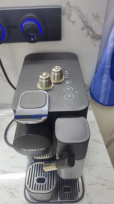 3 birinde printer: Nespresso kapsul qəhvə aparatı – inteqrasiya olunmuş süd konteyneri və — 3