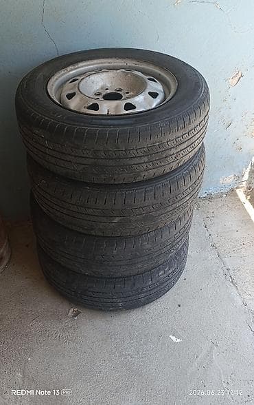 авто: Təkərlər 185/65/r14 normaldı 4bolt disklərlə birlikdə 4 ədədi 120azn — 2