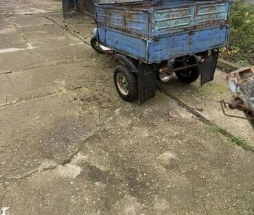 Мопеды, скутеры: 100 см3 — 2