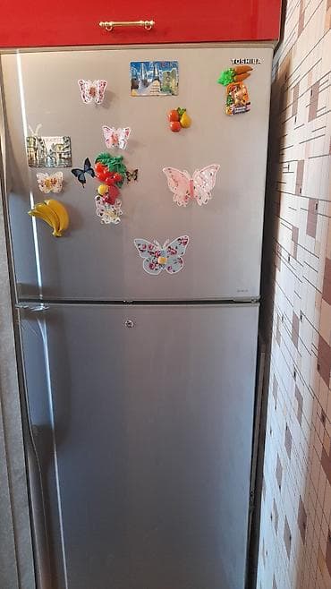 samovar satilir: Toshiba ikiqapılı soyuducu - Brend: Toshiba - Rəng: gümüşü (inox — 1