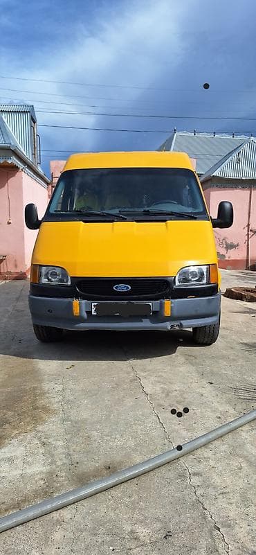 Ford Transit: 2.5 l | 1996 il 232000 km Mikroavtobus