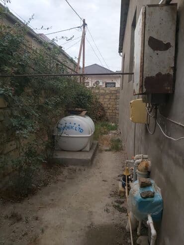 Qarajlar: Binəqədi qəs. 3 otaqlı, 120 kv. m, Kredit yoxdur, Orta təmir — 4