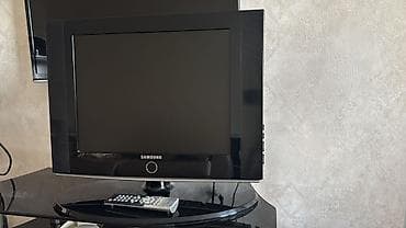 samsung buds: Televizor Samsung LCD — 1