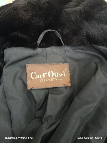 geyimlər: 2000 manata alınıb. Səliqəli və çox geyinilmiyib — 4