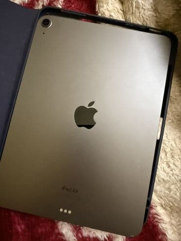 pilanşet: Apple iPad Air 5 planşet
64gb
Qutusu adaptrı yoxdur — 2