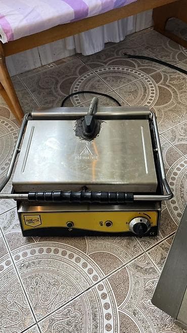 Aparat teze alan b 2 aydi isdenib toster rimta firmasidi isdenmis — 3