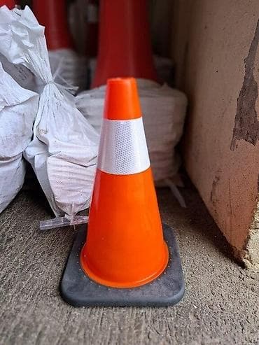 Konus rezin 50 sm Şəhər: Bakı Məhsul kateqoriyası: Yol hərəkəti lalafo.az -da Konus rezin 50 sm Şəhər: Bakı Məhsul kateqoriyası: Yol hərəkəti