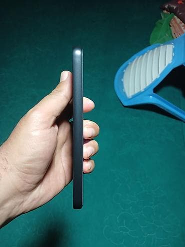 iphone 11 500 azn: Samsung Galaxy A04s, rəng - Qara, İki sim kartlı — 6