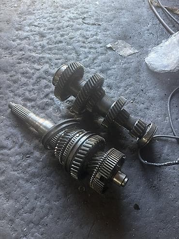 variator karopka: Karopkanın kojikləri - Komplekt: 2 ədəd şaft üzərində yığılmış dişli — 2