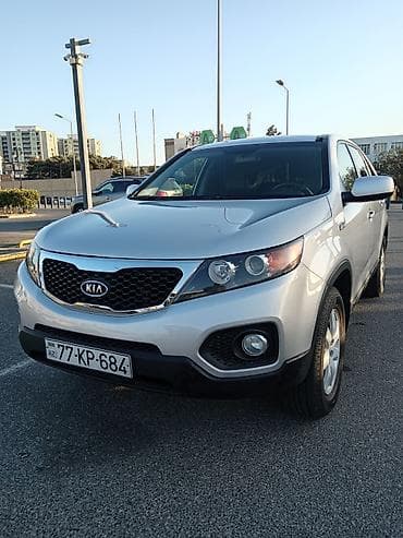 böyük güzgü: Kia – salon görüntüləri Model: Kia (sükan üzərində orijinal loqo və — 7