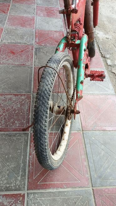 9 yaşdan yuxarı uşaqlar üçün velosipedlər: Salam Veleseped təcili satılır 20 likdu bidənə prablemi var odaki — 3