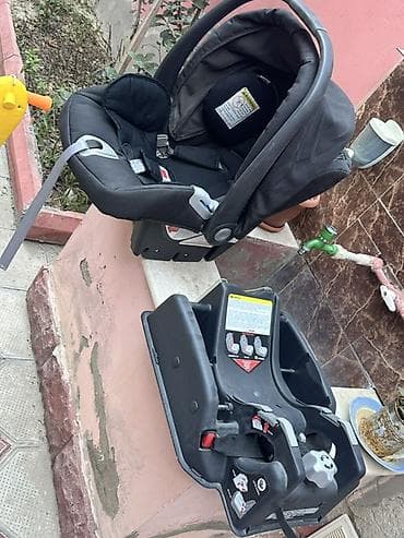 triko dest: Peg Perego Primo Viaggio SIP 30/30 uşaq avtomobil oturacağı və baza — 2