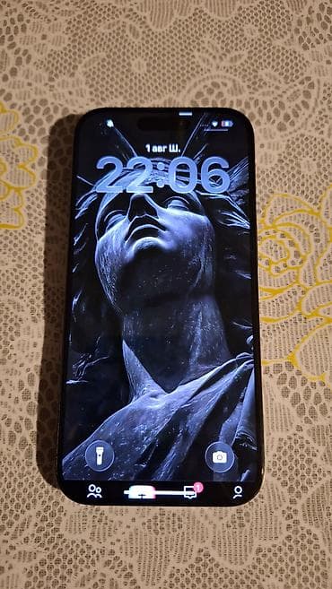 iphone 11 pro 256gb: IPhone 15 Pro, 128 GB, Black Titanium, Zəmanət, Barmaq izi, Simsiz şarj — 2