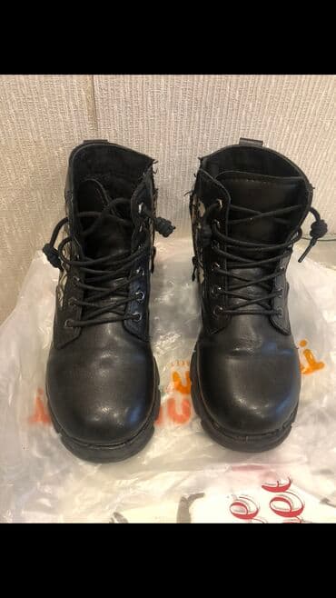 uşaq idman bosonojkaları: 4 m,ichi mexli,botinka,33 razmer — 5