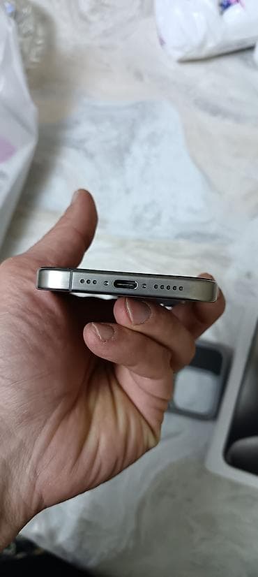 iphone 8 plus qiyməti: IPhone 15 Pro, 128 GB, Natural Titanium, Face ID — 3