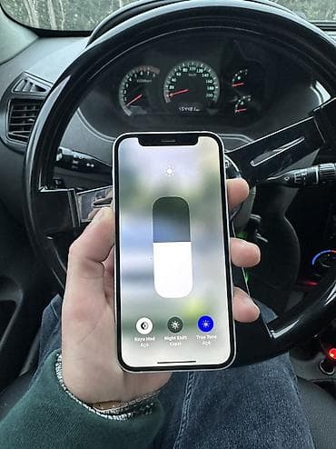 telefon iphone 12: IPhone 12 mini, 64 GB, Ağ — 1