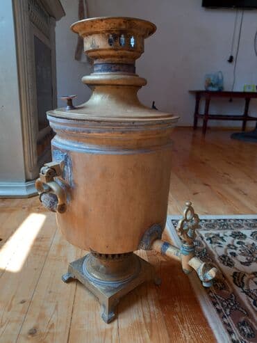 avtomatik qapı qolları: Salam. 1870 ci ilin samovardır. Василия Степановича Баташев — 8