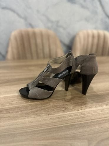 37: Michael Michael Kors qadın sandaleti - Model: hündürdaban, açıq — 5