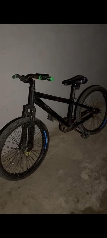 Tek Problem Dal Pacenik Dagilib oda 5Azn edir BMX tipli