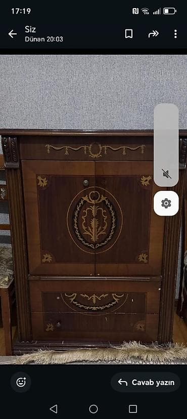 işlənmiş ev əşyaları: Yataq desti — 1