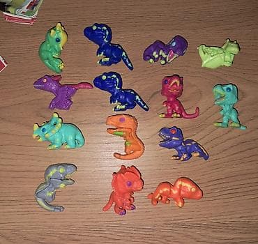 Kinder joy surprise Funko pop jurassic world kolleksiyasi satilir5