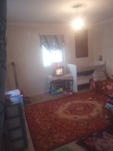 ev yevlax: 2 otaqlı, 2 kv. m, Orta təmir — 5