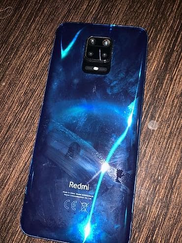 Redmi smartfon (mavi rəng) Xüsusiyyətlər: - Arxa panel: parlaq mavi