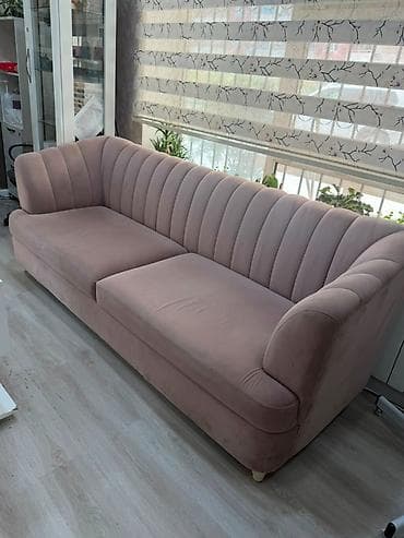 divan aliram: Hec bir problemi yoxdur,yalniz temizletmeye ehtiyac ola biler.1100azne — 1