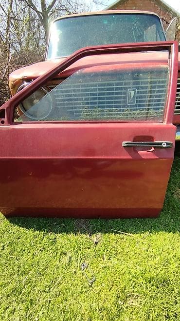 vaz 2107 ehtiyat hisseleri: VAZ 21015 qapıları ideal vəziyyətdə satılır ünvan Qəbələ — 8