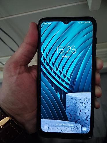 lenovo tab m8: Smartfon – 6.5" damla-notchu ekranlı Android telefon Xüsusiyyətlər: - — 2