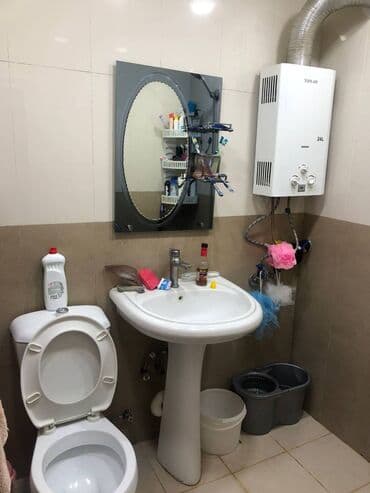 neftcilər metrosu: Bakı, 3 otaqlı, Köhnə tikili, m. Neftçilər, 63 kv. m — 6