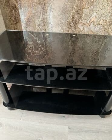 стеклянная тумба под телевизор: Прямой ТВ стенд, С полками, Стеклянный — 3