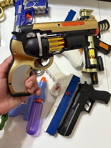 poni oyuncaq: Uşaq oyuncaq silahları və fiqur dəsti Məzmun: - Müxtəlif model — 3