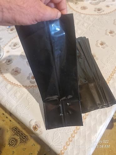 taxta dibcək: Qara rəngli ting kisələri (deşikli) - Material: sıx polietilen (PE) — 2