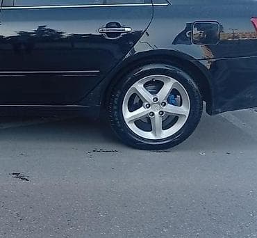 Hyundai diski 1 eded tekernendi diskleri deyismisem deye 1 dene qalib