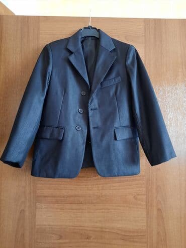 Məktəbli forması: Kostyum + jilet desti oglan ucun. Gence seheri — 2