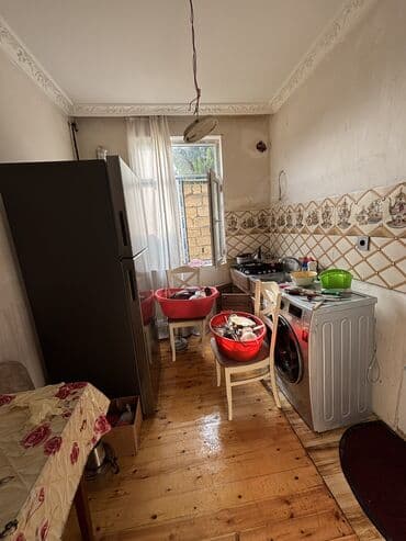 ev kiraye gence: Lokbatan qəsəbəsində 3 otaqlı həyət evi satılır. 1 daşdır, 1.5 sot — 8