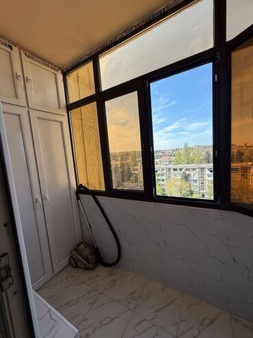 xalqlar dostlugunda satilan evler: Bakı, Bakıxanov qəs., 3 otaqlı, Köhnə tikili, m. Neftçilər, 80 kv. m — 12
