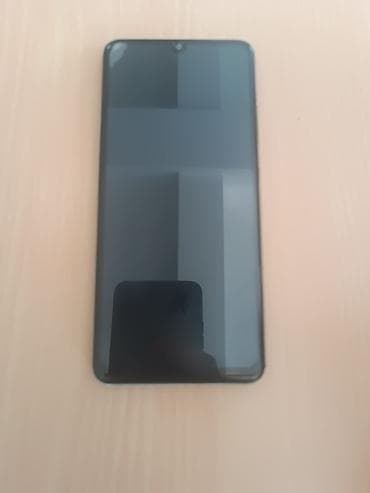 корпус пк: A32 64\4 arxasına vinil cəkilib problemi yoxdu — 2