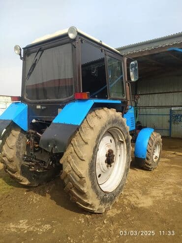 kreditlə avtomobillər: Belarus 892 traktoru - Güclü universal kənd təsərrüfatı traktoru - Ön — 1