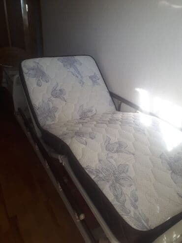 stomatoloji texniki avadanliqlar: Tibbi/kliniki tipli funksional xəstə çarpayısı - 2 bölməli mexaniki — 3