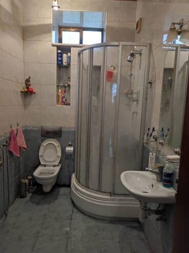 masazır kiraye evler: Səbail rayonu Bayıl Marketin yaxınlığı, 3/2 mərtəbəsi, 100 kv, 3 otaq — 9