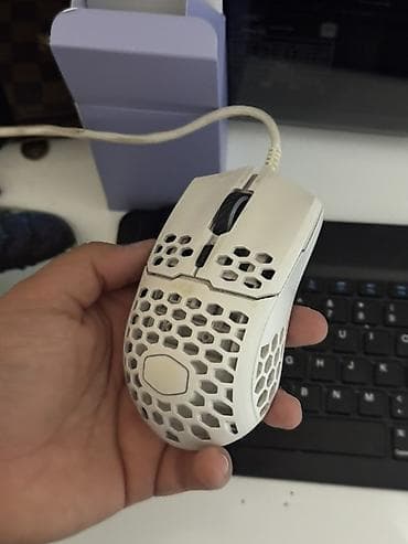 pc kamputer: Cooler Master MM711 oyun siçanı Xüsusiyyətlər: - Ultra yüngül — 4