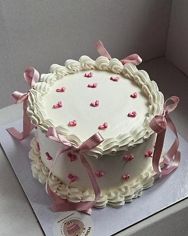 70 yaş tort: Hər növ tortların ( ballı, bento sadə, snikers praqa və s.) — 6