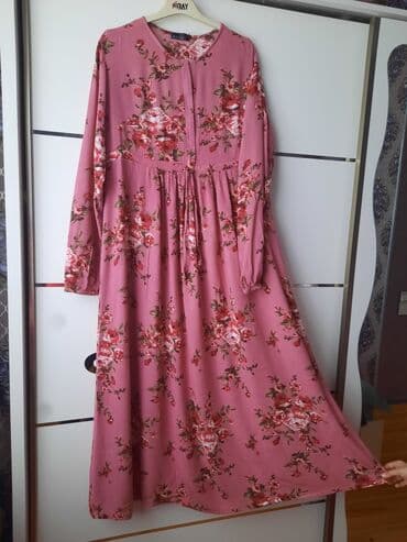 Hicab: Ştapel matereallı paltardır. Ön hissesi zamoklu, beli ipli, qolları — 1