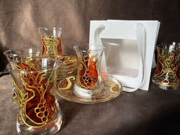 Çaydanlar və qəhvədanlar: Armudu stəkanlar, 1 əd — 3