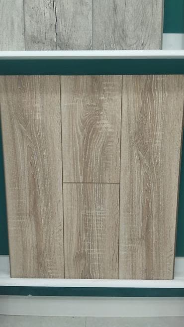 Ağcaqayın tonlarında ağac fakturalı keramika/plitə paneli - Material — 1